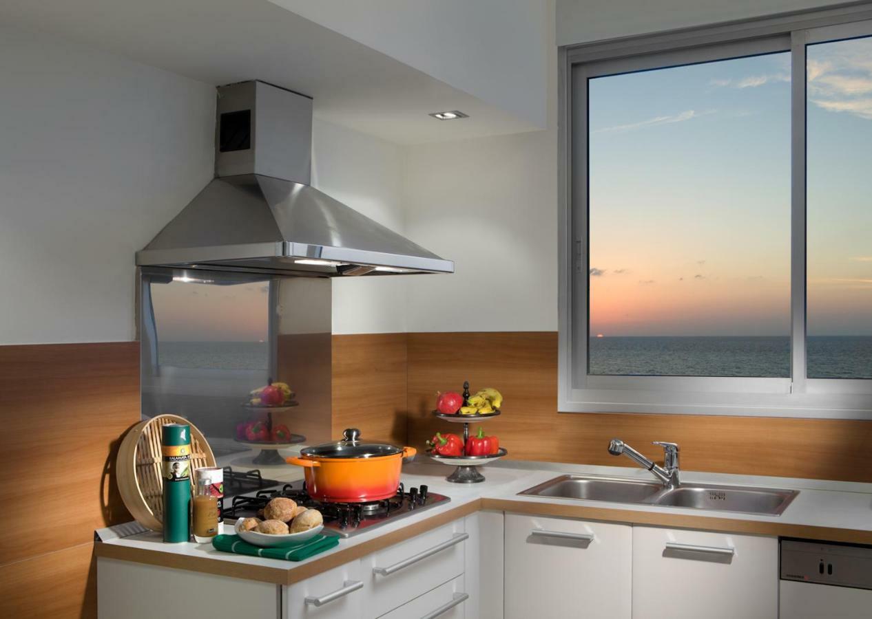 תל אביב Beach Luxury Apartments And Suites מראה חיצוני תמונה