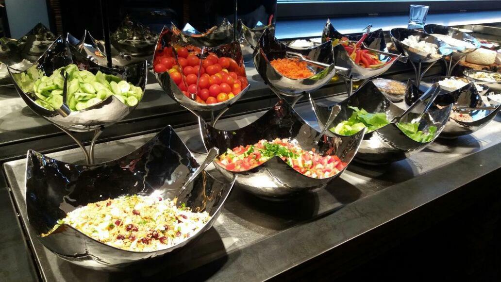 תל אביב Beach Luxury Apartments And Suites מראה חיצוני תמונה